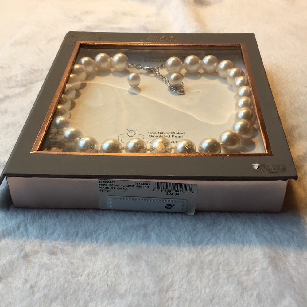 Believe & Brilliance Fine Silver Plated Simulated Pearl necklace & earring set